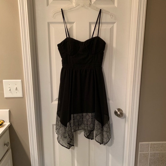 Sexy American Eagle dress with bustier top - Picture 2 of 4
